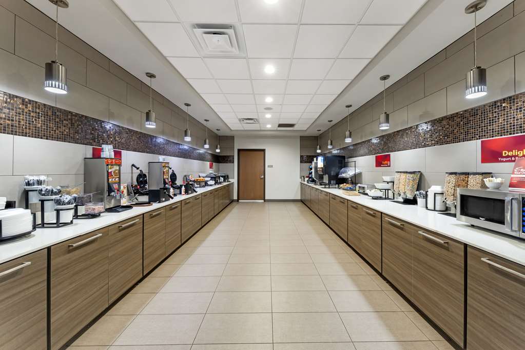 Best Western Plus Chickasha Inn - photo 27