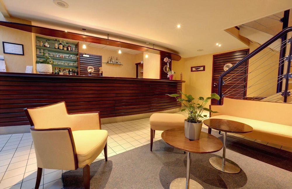 Hôtel L'Hirondelle — hotel in Dunkerque