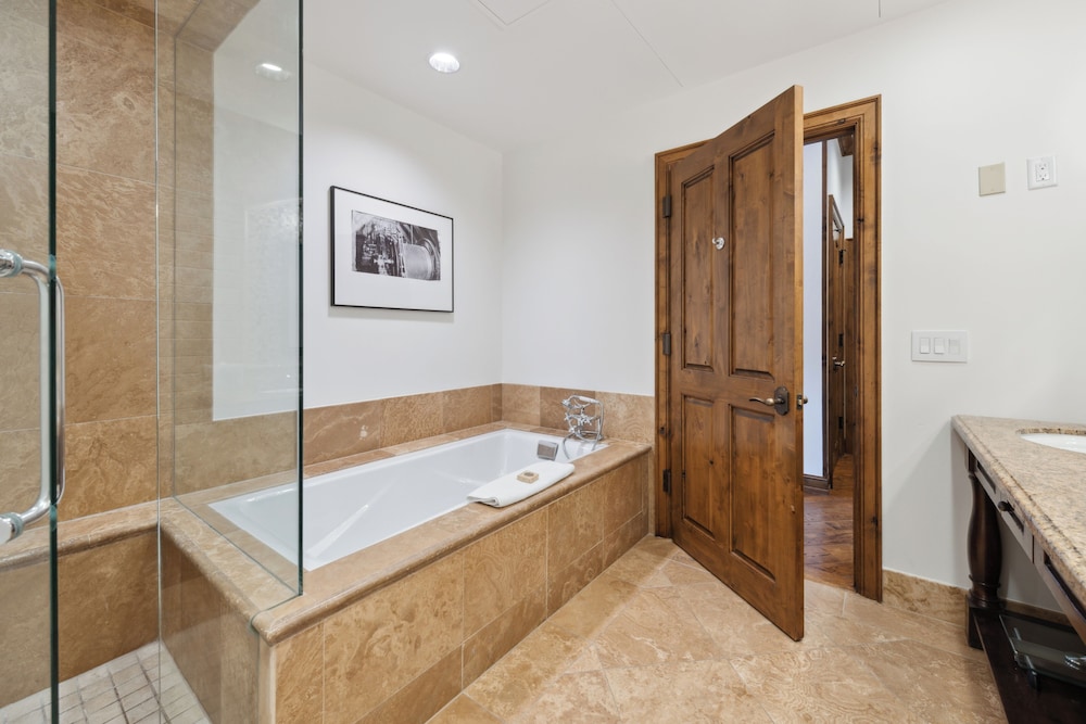 Hyatt Grand Aspen - photo 23