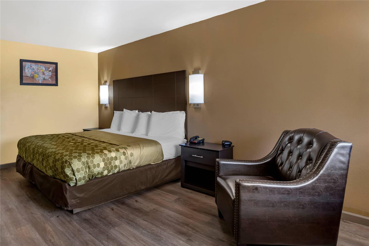 Econo Lodge Easton Route 50 - photo 9
