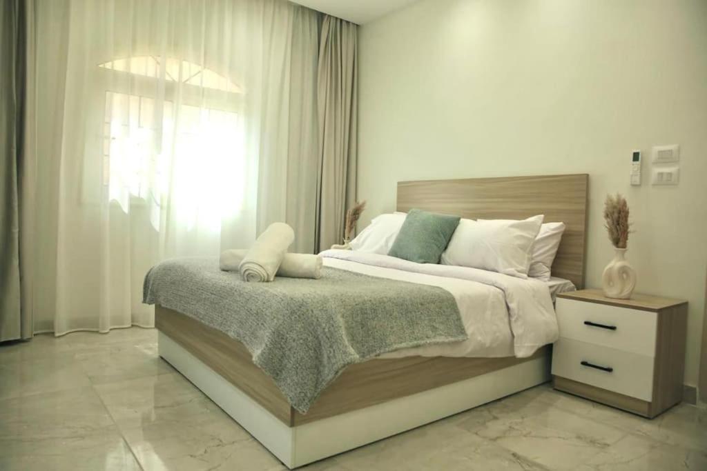 3 Bedroom Villa Apartment Cairo Couples or Family — 4-Star Luxury Hotel in Cairo, Egypt