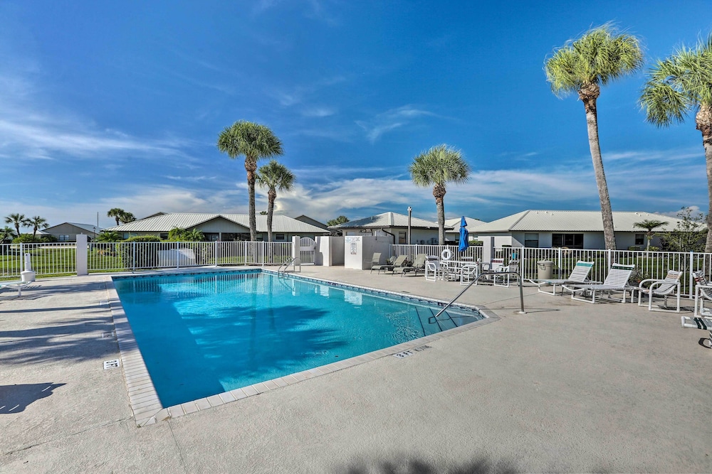 Pool Access Screened Porch: Sebring Resort Home - photo 13