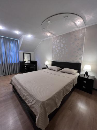GM Apartments