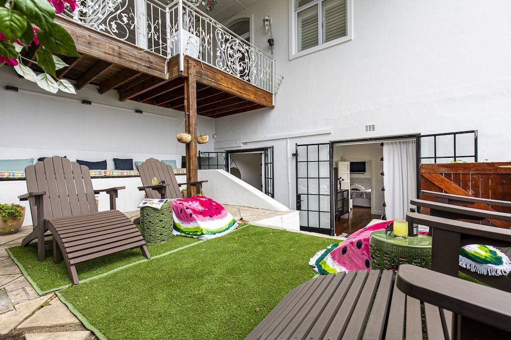 Clifton YOLO Spaces Arcadia Steps