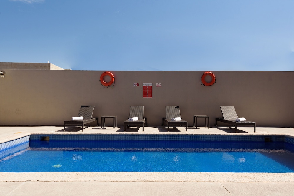 Extended Suites Merida Siglo XXI