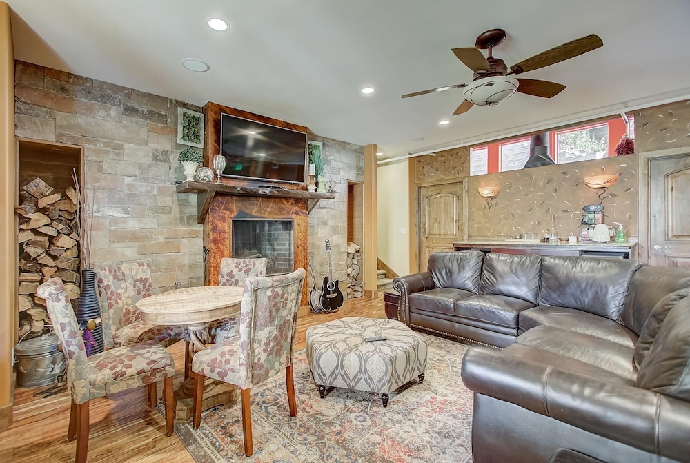 Coopers Collection 52 The Pearl of Park City - photo 5