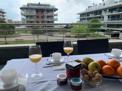 Apartamentos De Canelas Suites Con Amplias Terrazas — 4-Star Luxury Hotel in Portonovo, Spain