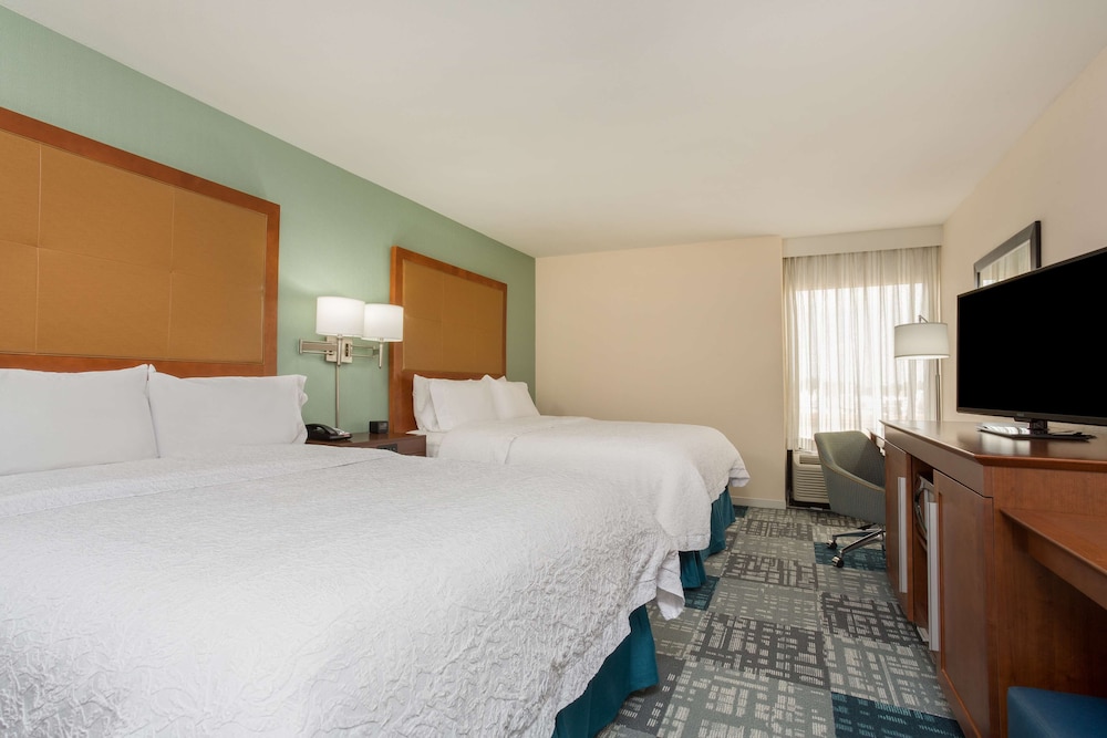Hampton Inn Norcross - photo 12