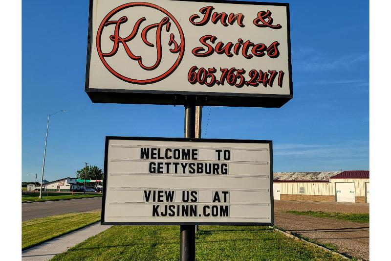 KJ’s Inn and Suites By OYO Gettysburg U.S. Hwy 212 in Gettysburg, United States