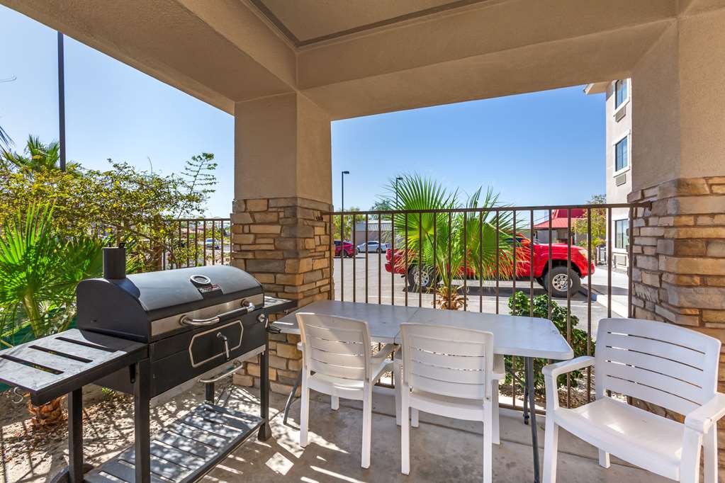 Comfort Inn & Suites Yuma I 8 - photo 34
