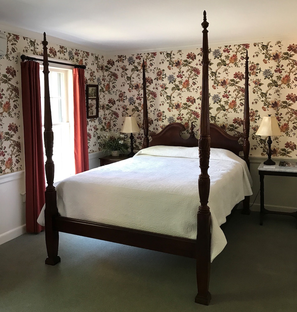 Old Lyme Inn - photo 14