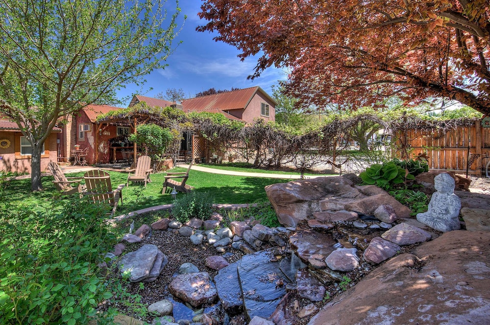 Cali Cochitta Vacation Rentals - photo 73