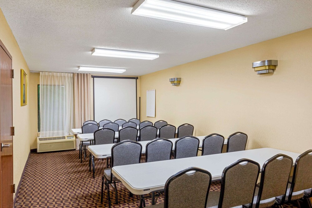 Quality Inn High Point Archdale - photo 36