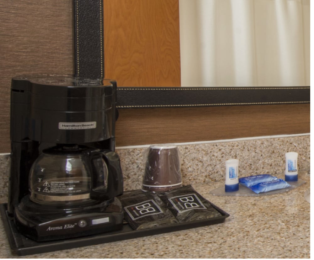 Fairfield Inn & Suites by Marriott Williamsburg - photo 10
