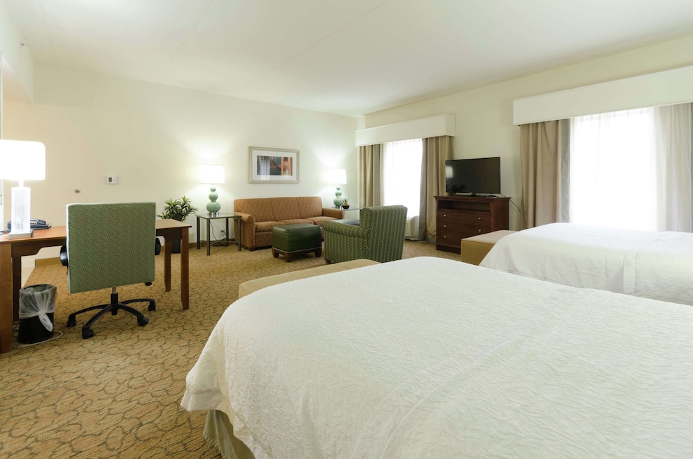 Hampton Inn Hickory - photo 9