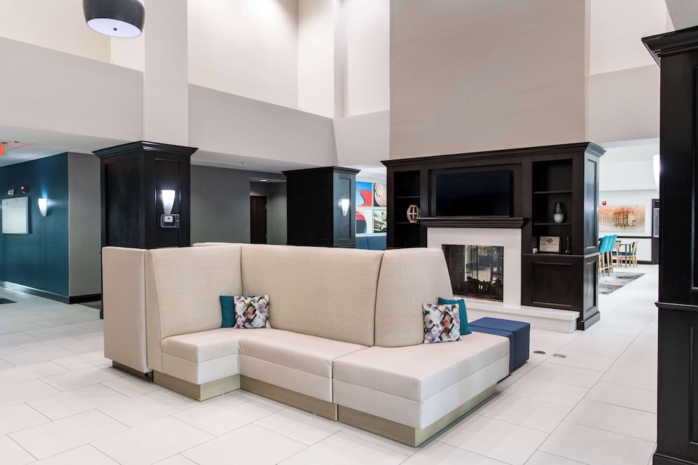 Hampton Inn & Suites Effingham - photo 6