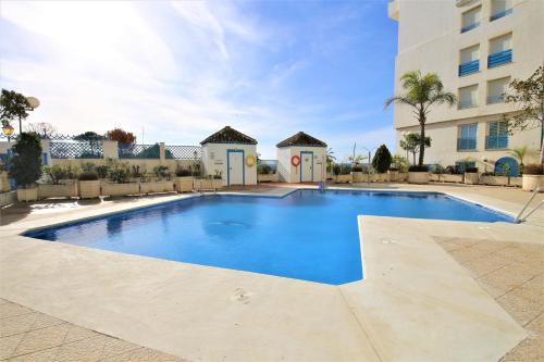 Apartment Bernal — 4-Star Luxury Hotel in Estepona, Spain