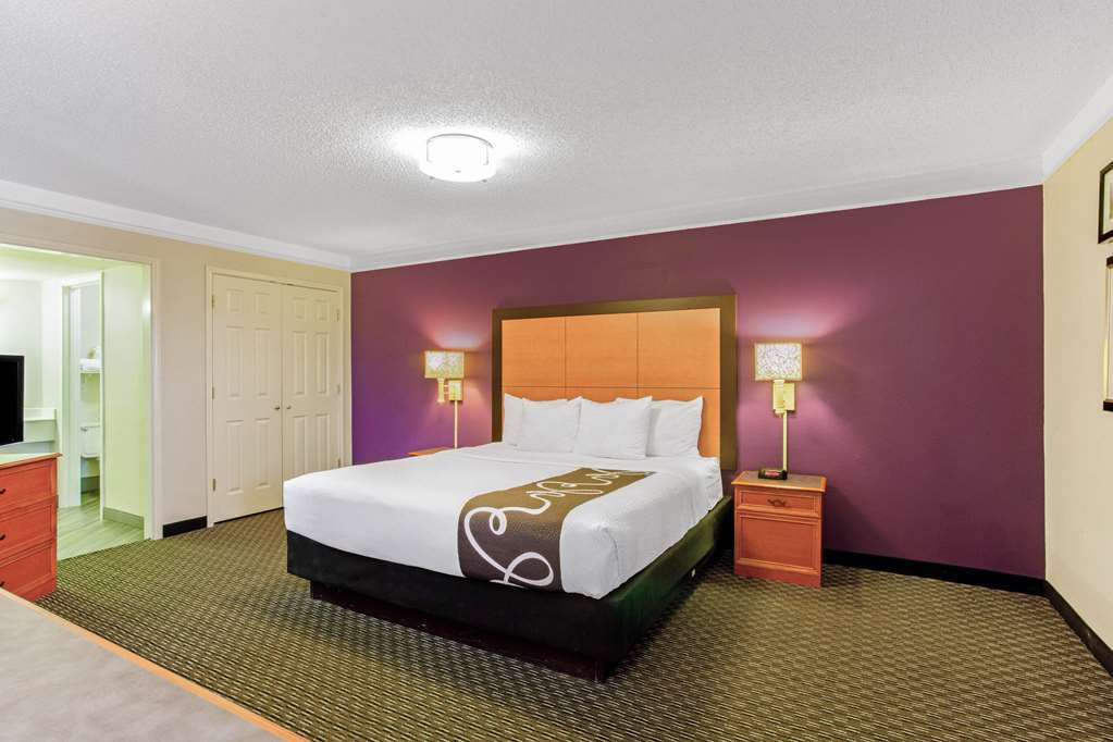 La Quinta Inn by Wyndham and Conference Center San Angelo - photo 45
