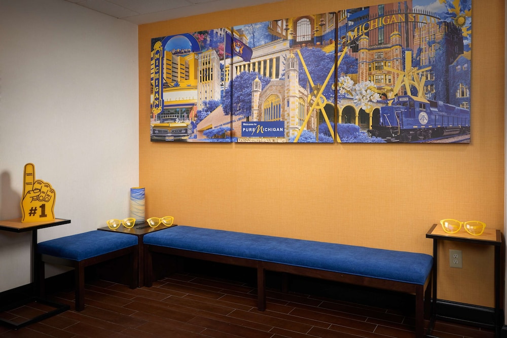 Hampton Inn Ann Arbor South - photo 3