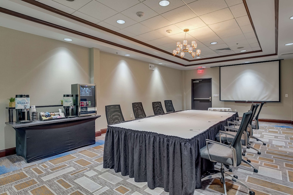Hilton Garden Inn Phoenix Airport North - photo 28
