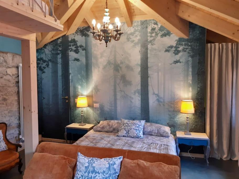 Hortà Charming Attic with Rooftop Lake View — 4-Star Luxury Hotel in Lezzeno, Italy