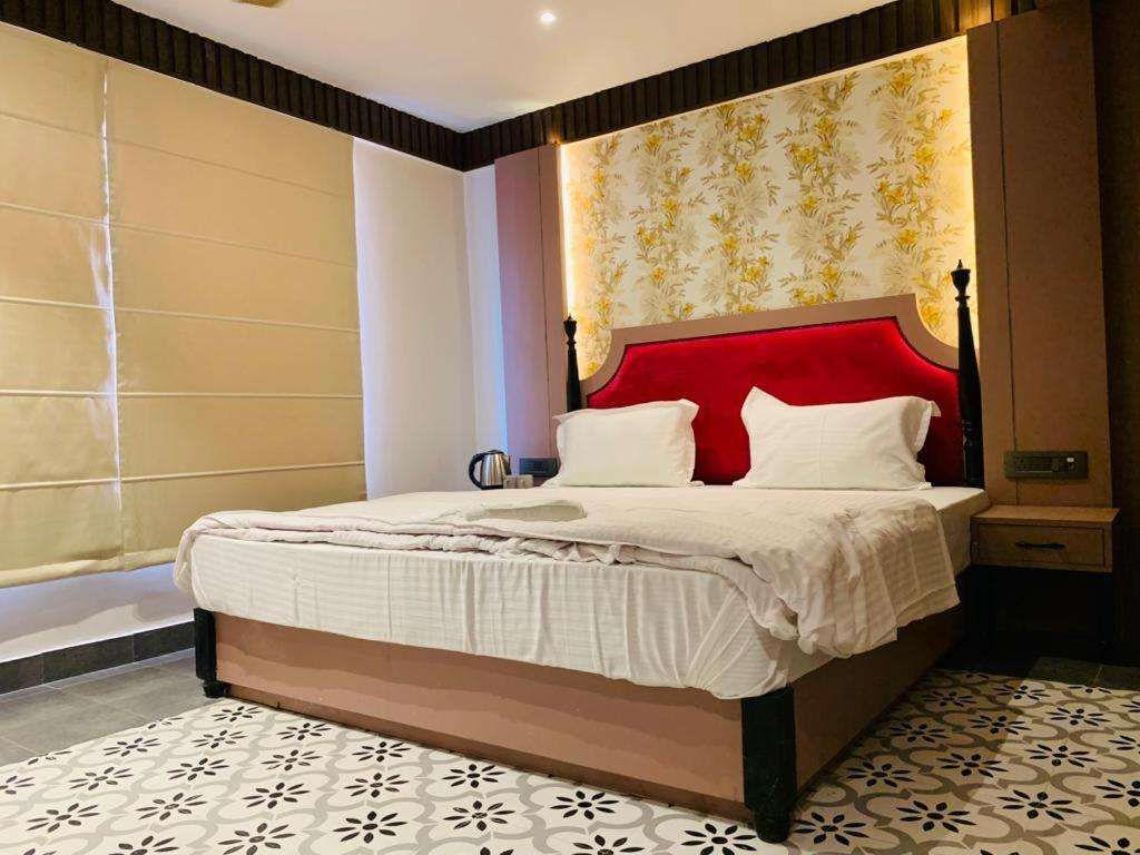 Hotel The Palassio — Kanpur — photo 4