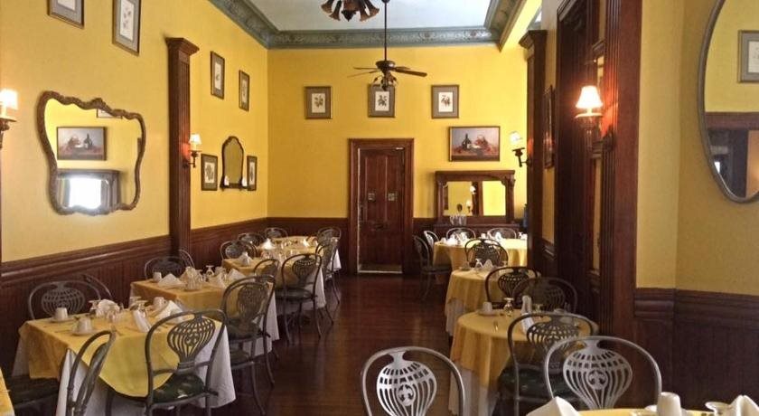 The Columns Hotel - photo 15
