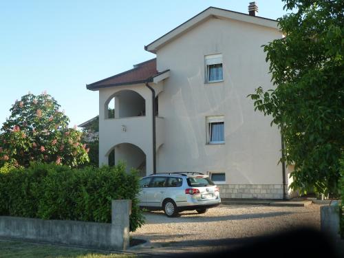 Apartment Ivan Experience 3 Bedrooms — 4-Star Luxury Hotel in Ljubuski, Bosnia and Herzegovina