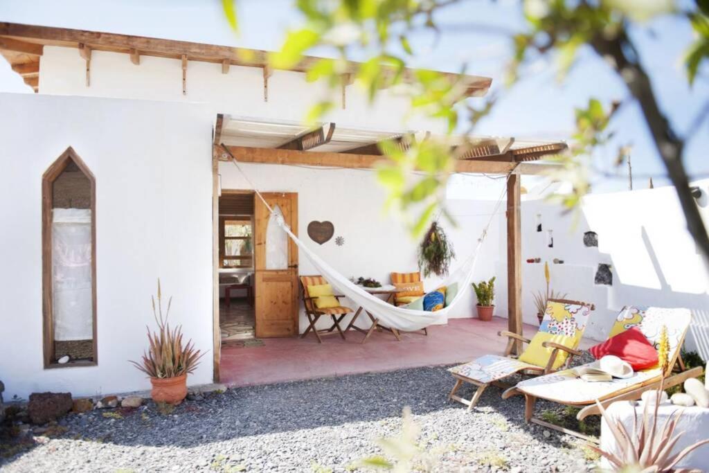 Romantica Fuego Eco Retreat Finca Artis Tirma in Tuineje, Spain