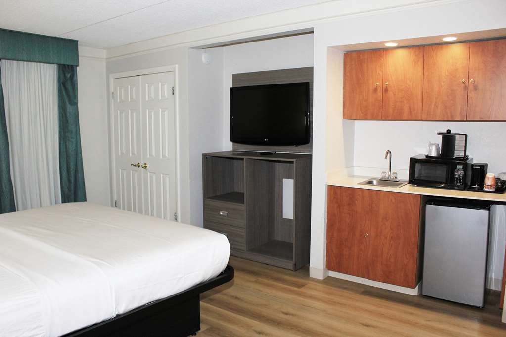 Quality Inn Aurora Denver - photo 35