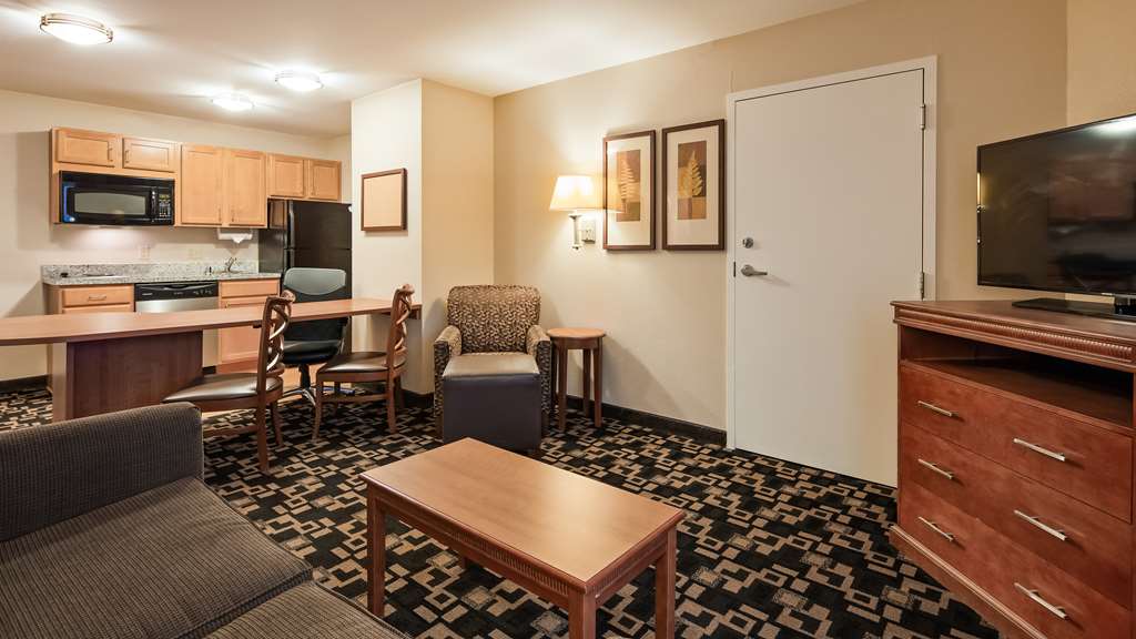 Best Western Plus Wausau Rothschild Hotel - photo 17