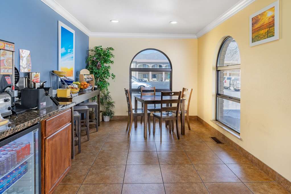 Days Inn by Wyndham Winnemucca - photo 10