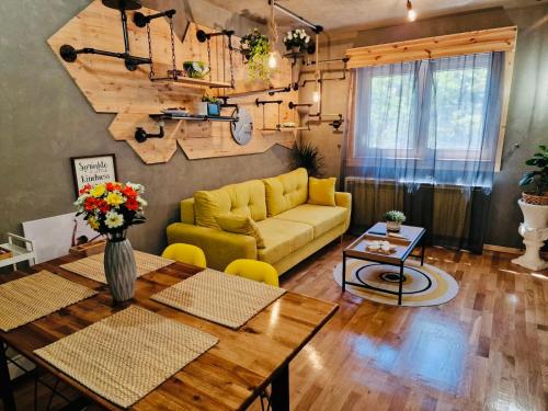 Arthitekt Stylish 1BR Near Afi Cotroceni — 4-Star Luxury Hotel in Bucharest, Romania