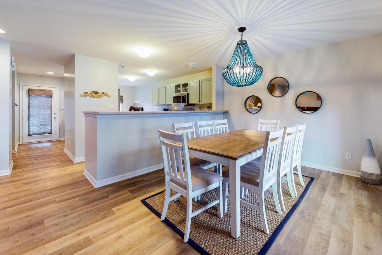 Sea Colony 56137 Pine Cone Lane