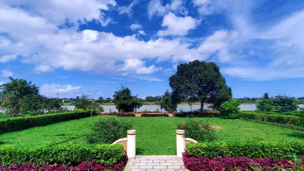 Hue Riverside Boutique Resort & Spa in Hue, Vietnam