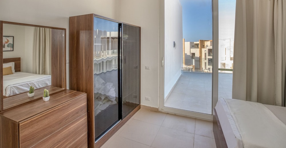 Prime Holidays Seashell in Al `Alamayn, Egypt