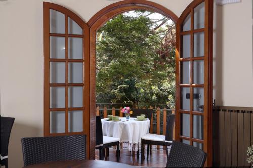 B&B Villa Rodriguez — 4-Star Luxury Hotel in Milazzo, Italy