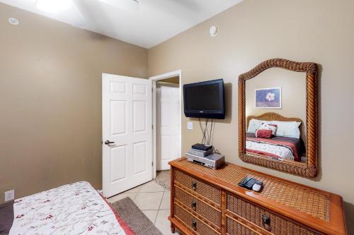 Sterling Reef Hotel - photo 3