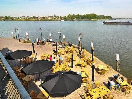Bellevue Groothoofd Hotel Culinair — hotel in Dordrecht