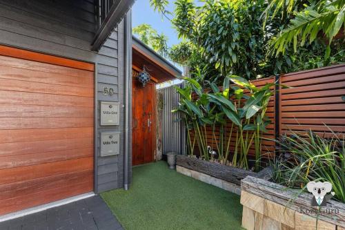 KozyGuru Spring Hill 2 Bed 2.5 Bath — 4-Star Luxury Hotel in Brisbane, Australia