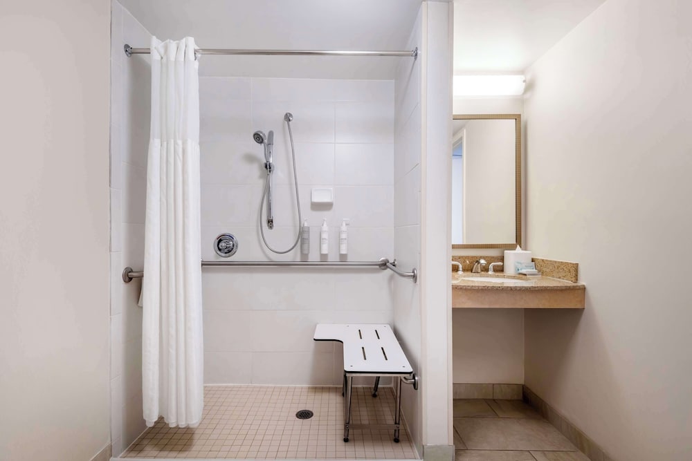 Hilton Garden Inn Lexington Hamburg - photo 19