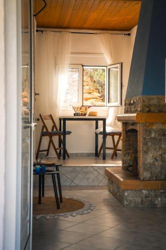 Cassa Ventossa Mochlos - carbon neutral hotel in Unknown City
