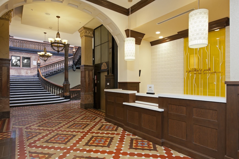 Hilton Garden Inn Milwaukee Downtown - photo 10
