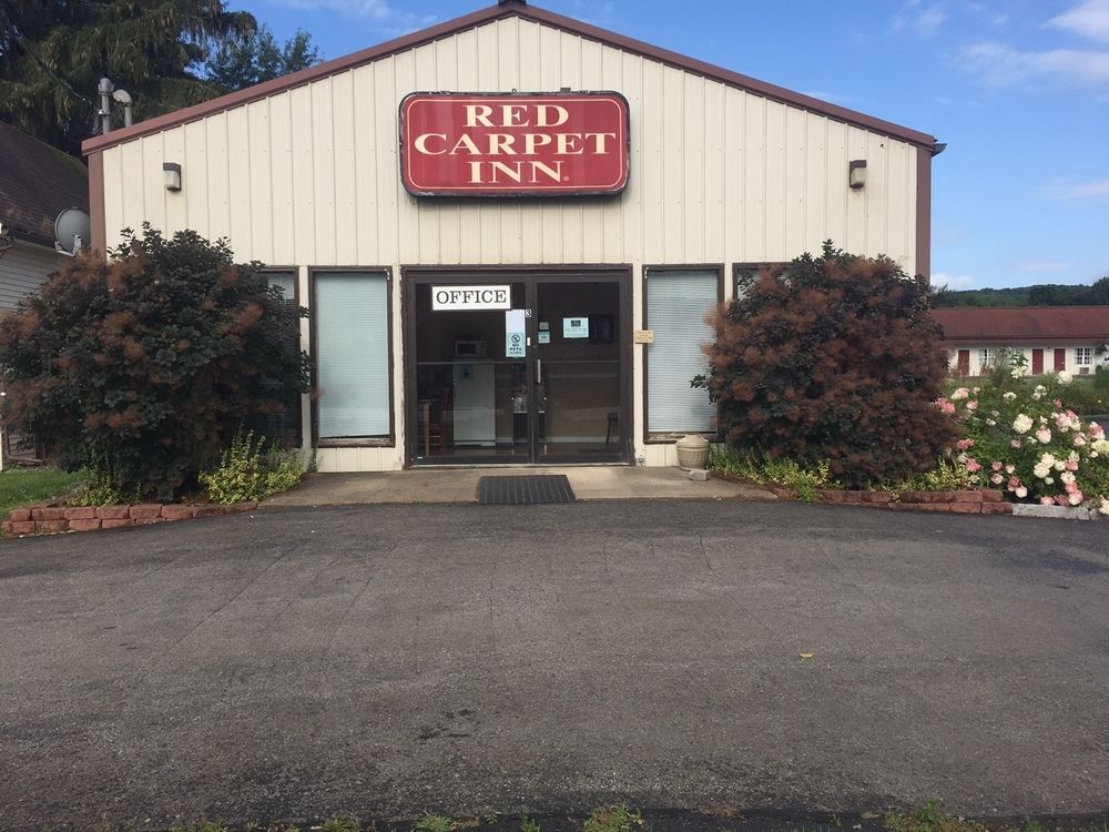 Red Carpet Inn & Suites Cooperstown — hotel in Cooperstown