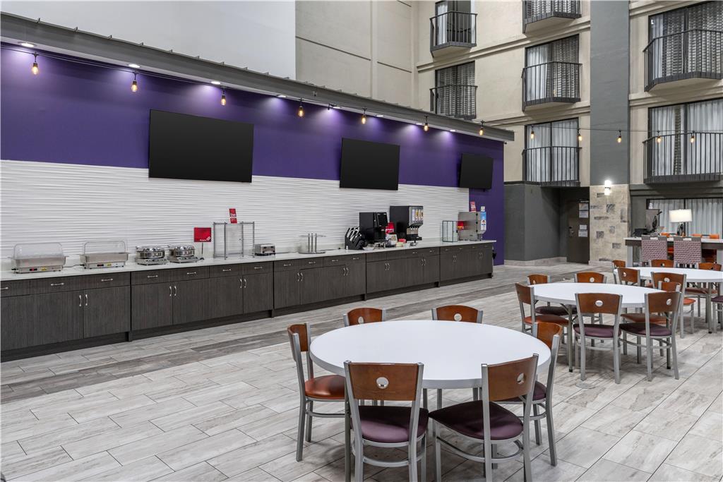 Best Western Plus Clemson Hotel & Conference Center - photo 26