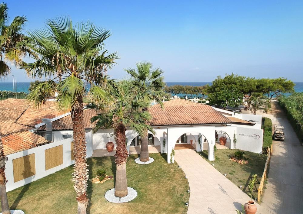 VOI Essentia Tropea Beach — hotel in Parghelia