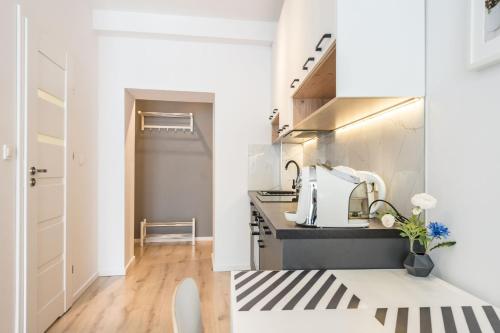 Modern Apartment close to the center by Krakow Home — 4-Star Luxury Hotel in Krakow, Poland