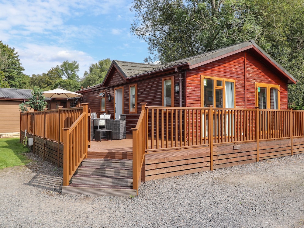 Honeysuckle Lodge — 4-Star Luxury Hotel in Windermere, United Kingdom