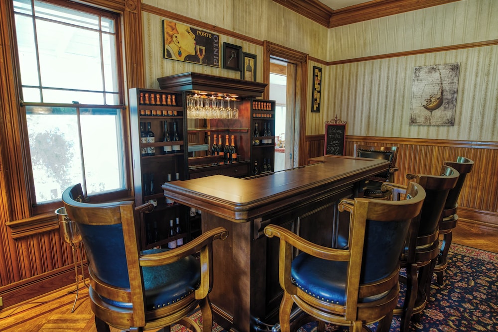 Rockwell Falls Inn and Wine Bar - photo 84