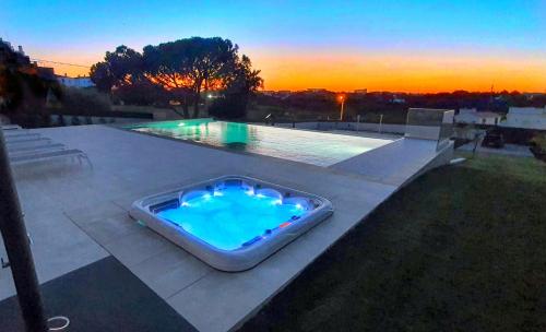 Sky Villa by Laranjal Rentals — 4-Star Luxury Hotel in Albufeira, Portugal